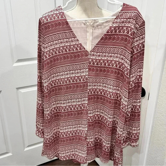 Lush Romper Zip back long sleeve Shorts - Picture 6 of 10